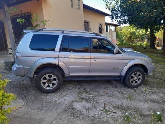 MITSUBISHI PAJERO 2.5 HD 4X4 8V TURBO INTERCOOLER DIESEL 4P MANUAL